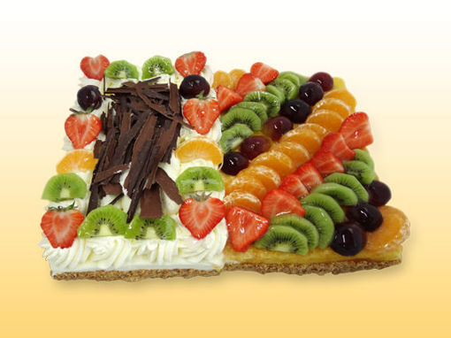 Afbeelding van ½ slagroom ½ vruchten taart